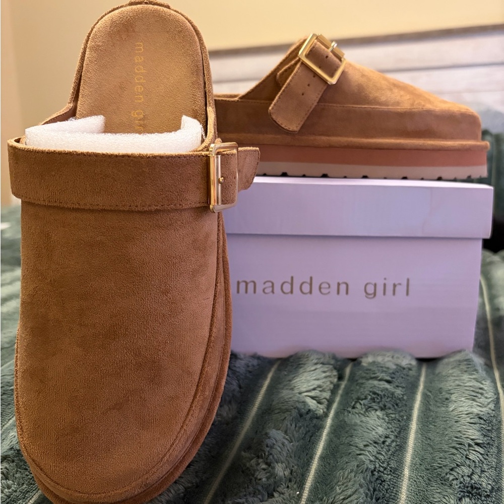 Madden Girl Tan Suede Slip-On Clogs